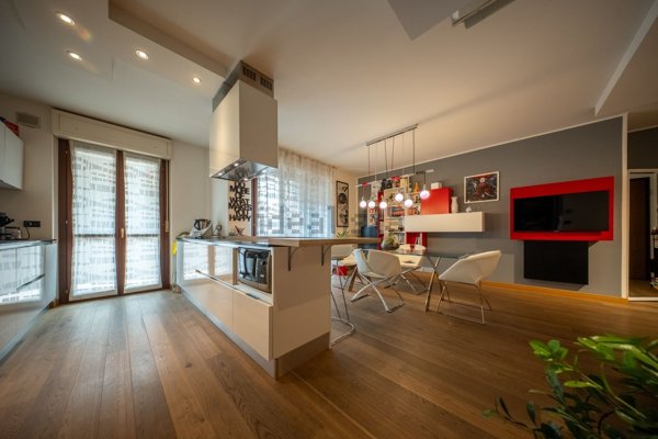 appartamento in vendita a Novara in zona Centro Città