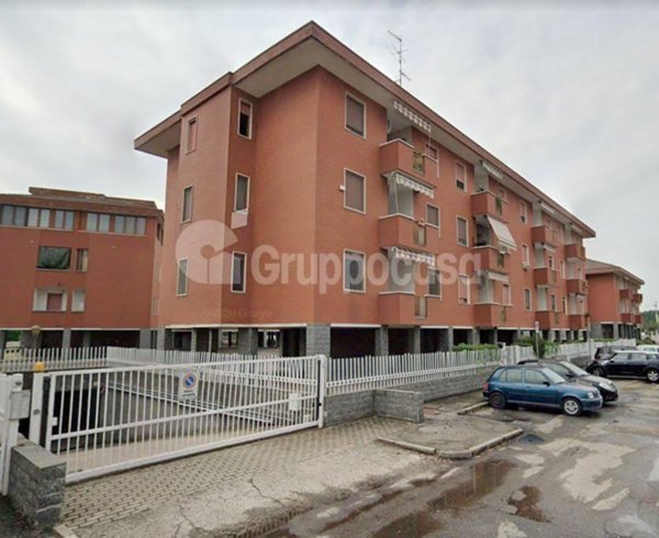 ufficio in vendita a Novara in zona Zona Santa Rita