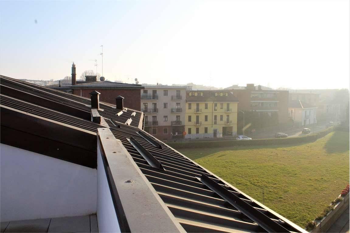 appartamento in vendita a Novara in zona zona San Martino