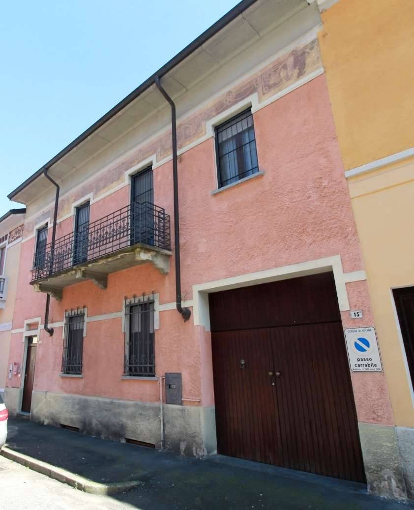 casa indipendente in vendita a Novara in zona zona Sant'Andrea - San Rocco