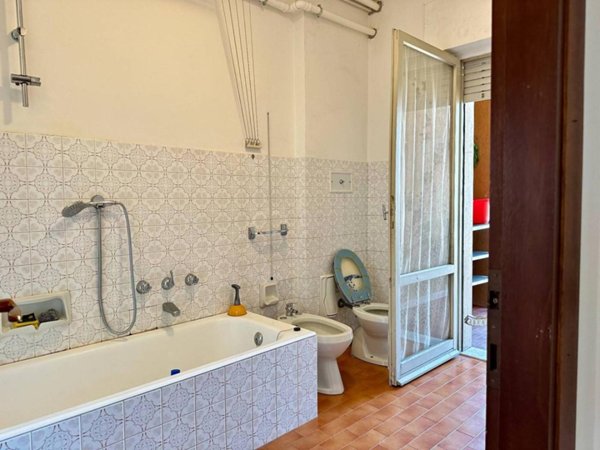 appartamento in vendita a Novara in zona zona Cittadella - Villaggio Dalmazia