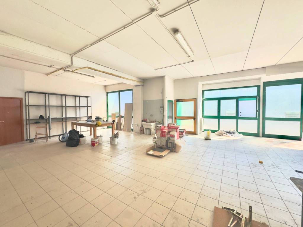 appartamento in vendita a Novara in zona zona Cittadella - Villaggio Dalmazia