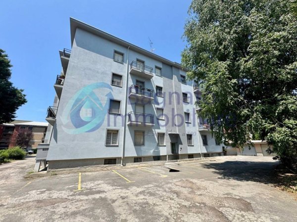 appartamento in vendita a Novara in zona zona Sacro Cuore
