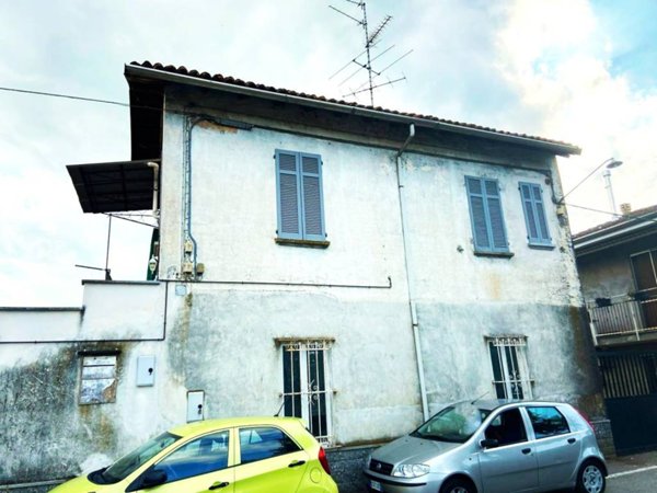 appartamento in vendita a Novara in zona Veveri