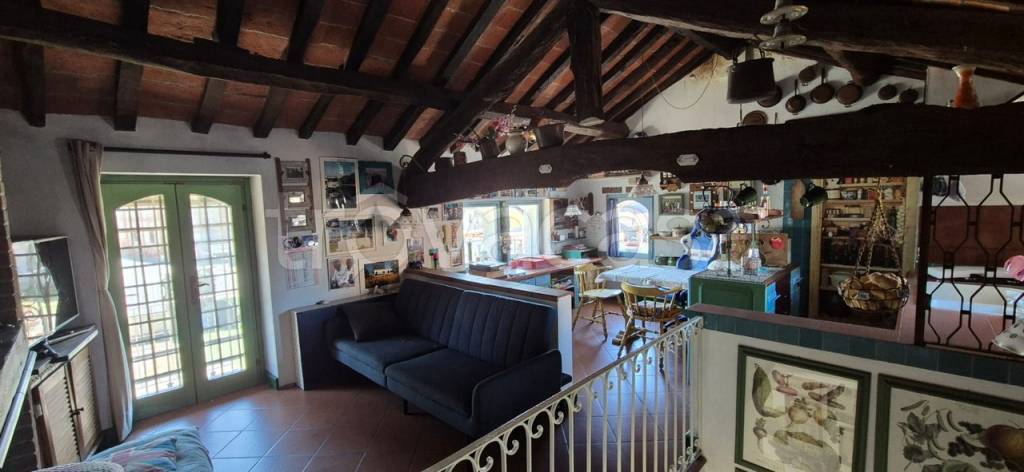 casa indipendente in vendita a Novara in zona Olengo