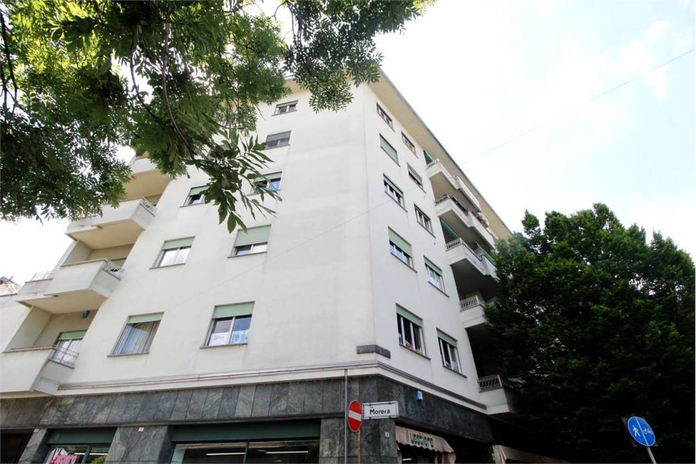 appartamento in vendita a Novara in zona Centro Città