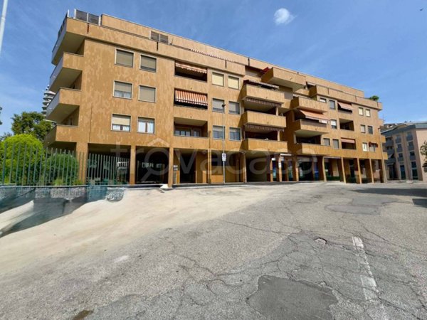appartamento in vendita a Novara in zona zona Agogna - San Paolo