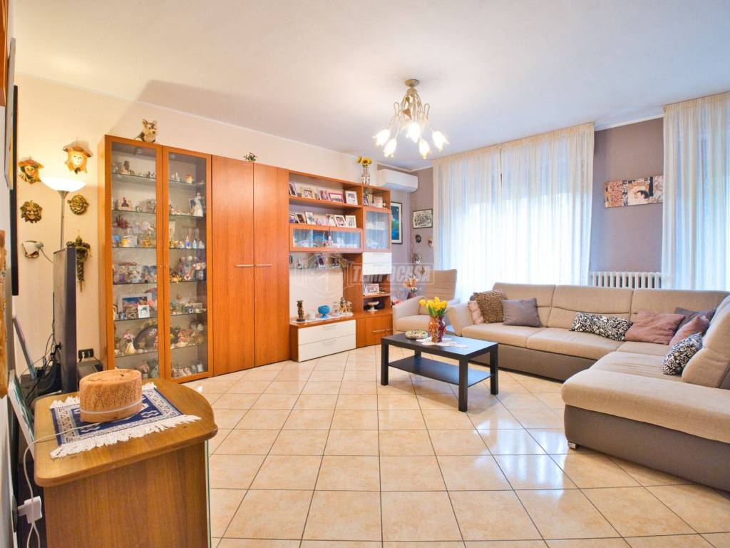 appartamento in vendita a Novara in zona zona Cittadella - Villaggio Dalmazia