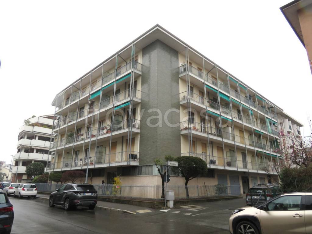 appartamento in vendita a Novara in zona zona Porta Mortara
