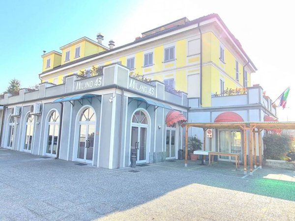 negozio in vendita a Novara in zona zona Sant'Agabio