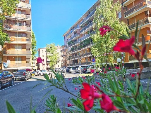 appartamento in vendita a Novara in zona zona Porta Mortara