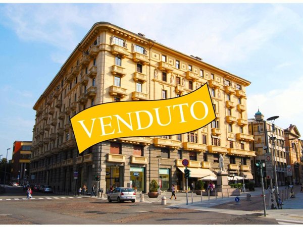 appartamento in vendita a Novara in zona Centro Città