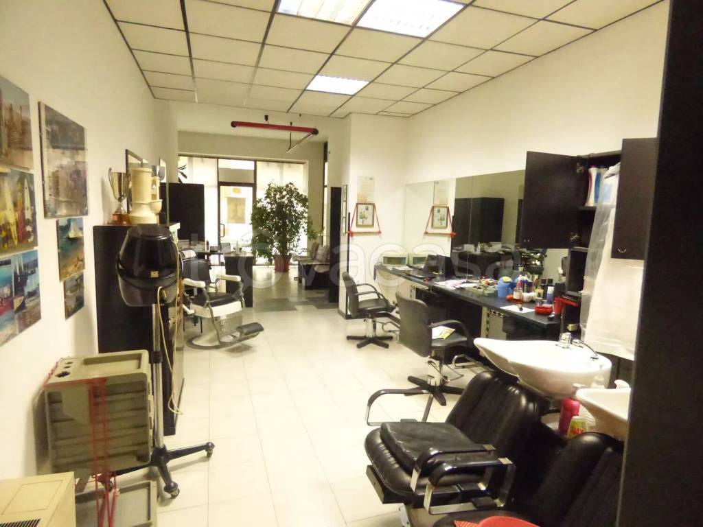 ufficio in vendita a Novara in zona Centro Città