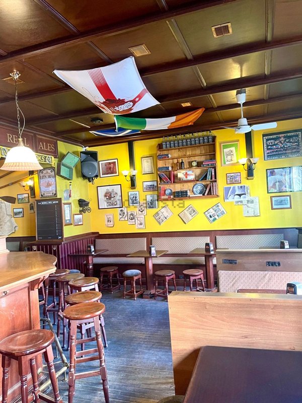 locale commerciale in vendita a Novara