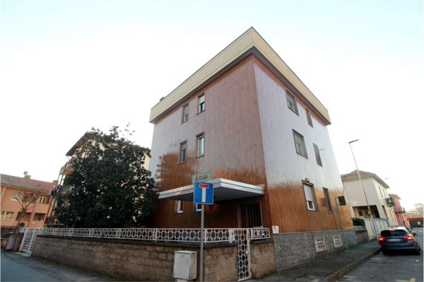 appartamento in vendita a Novara in zona zona Sant'Agabio