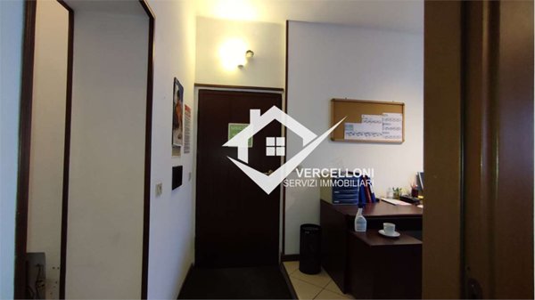 ufficio in vendita a Novara in zona Centro Città
