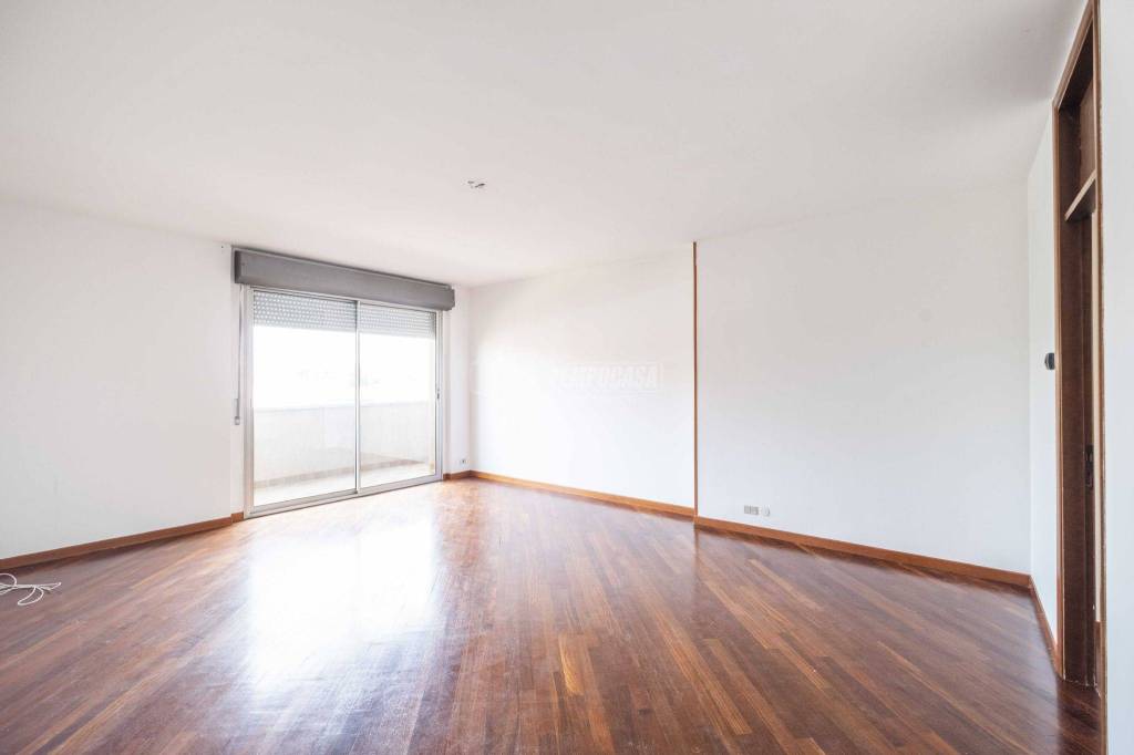 appartamento in vendita a Novara in zona Zona Santa Rita