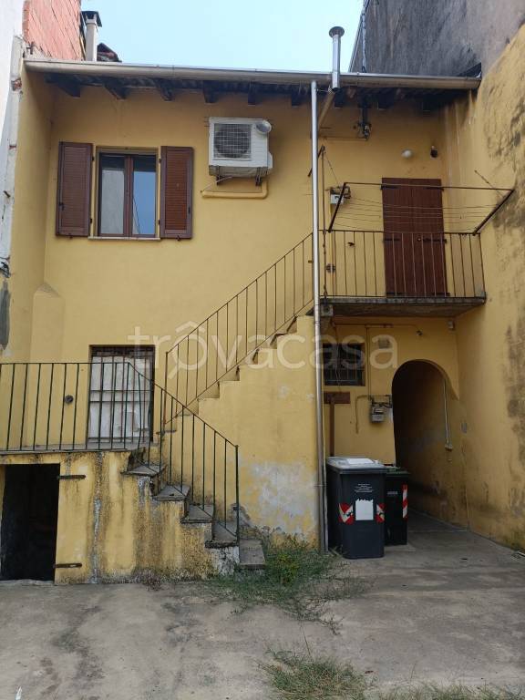 appartamento in vendita a Novara in zona zona Sant'Andrea - San Rocco