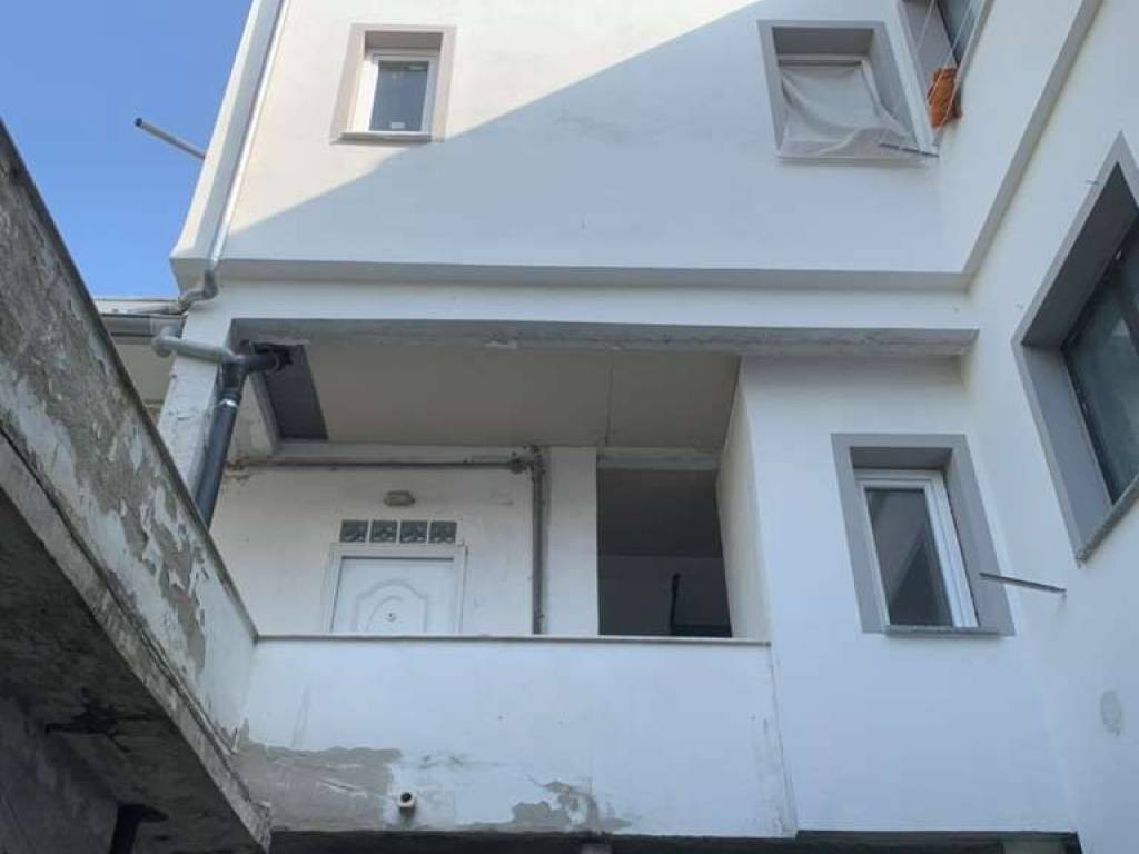 intera palazzina in vendita a Novara