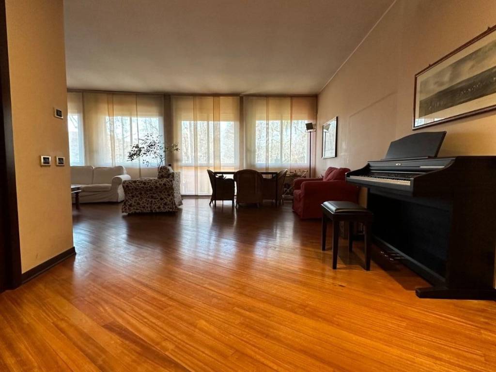 appartamento in vendita a Novara