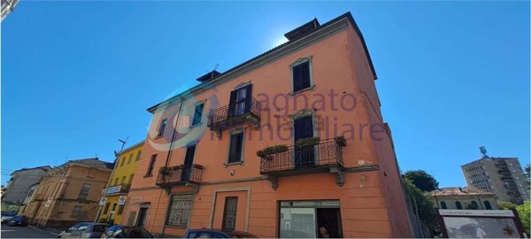 appartamento in vendita a Novara in zona Centro Città