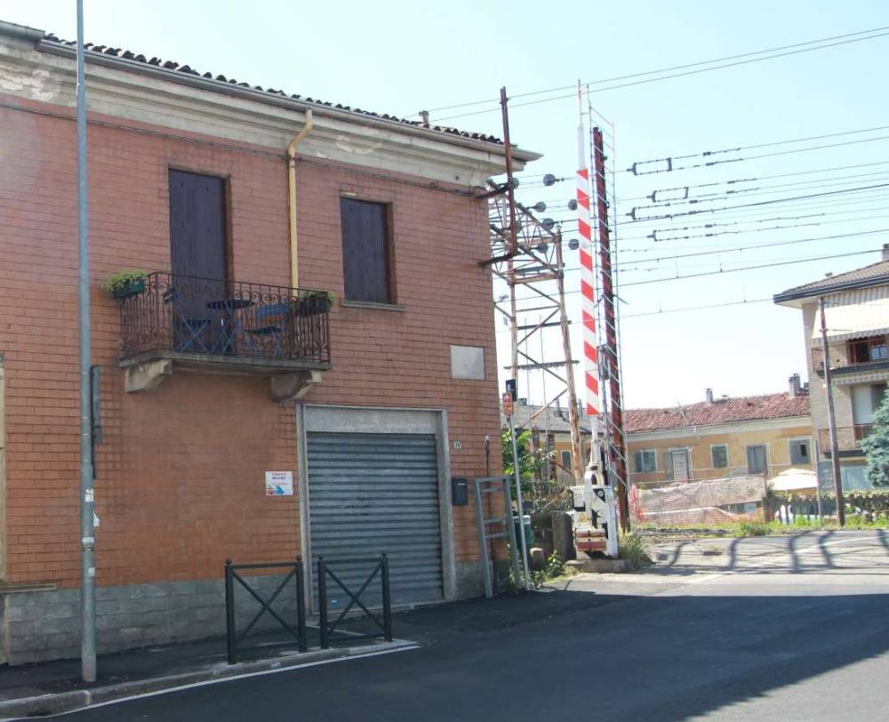 negozio in vendita a Novara in zona zona San Martino
