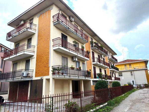 appartamento in vendita a Novara in zona zona Sant'Agabio