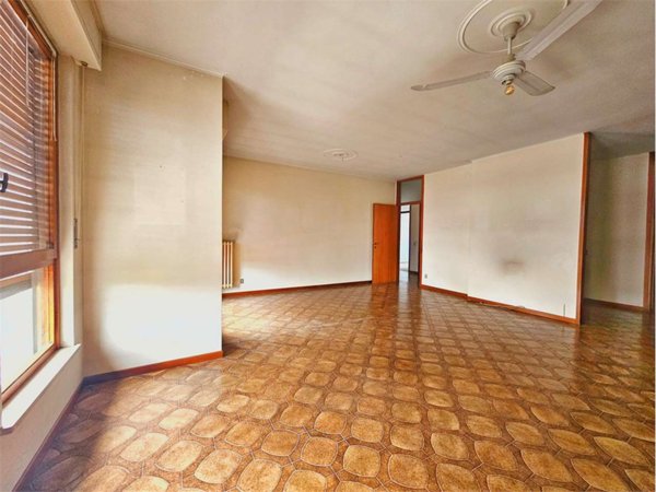 appartamento in vendita a Novara in zona zona Agogna - San Paolo