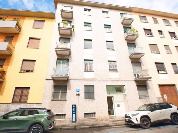 appartamento in vendita a Novara in zona Centro Città