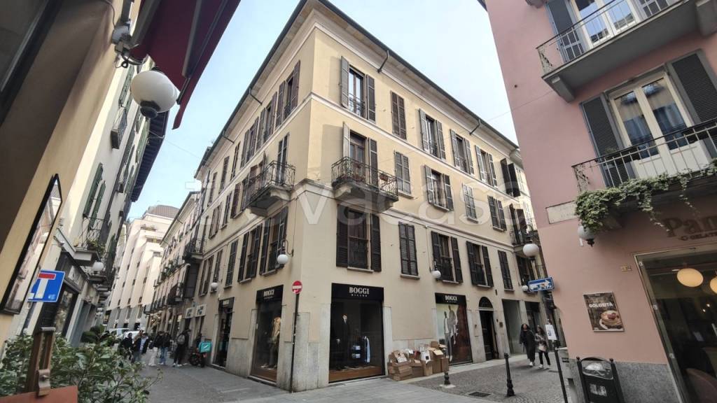 appartamento in vendita a Novara in zona Centro Città