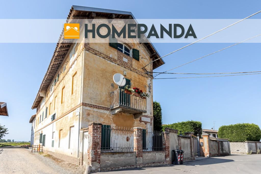casa indipendente in vendita a Novara in zona Agognate