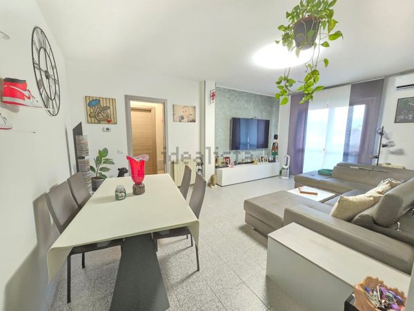 appartamento in vendita a Novara in zona zona Sant'Andrea - San Rocco