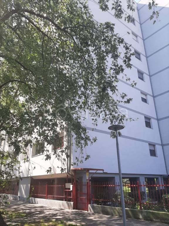appartamento in vendita a Novara in zona zona Cittadella - Villaggio Dalmazia