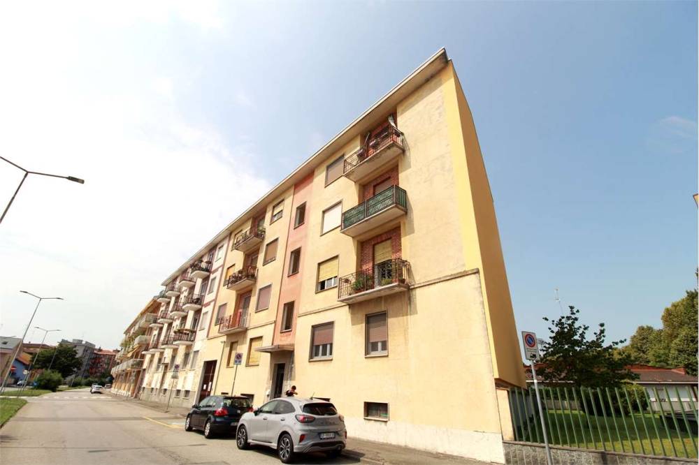appartamento in vendita a Novara in zona zona Agogna - San Paolo