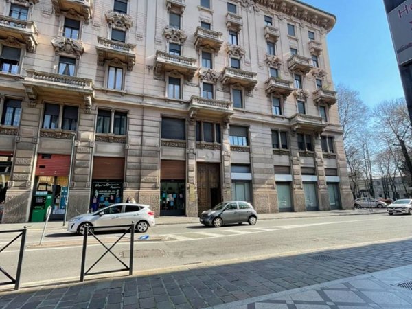 appartamento in vendita a Novara in zona Centro Città