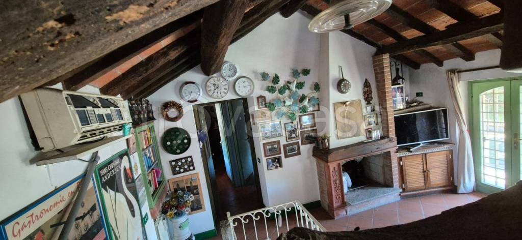 casa indipendente in vendita a Novara in zona Olengo