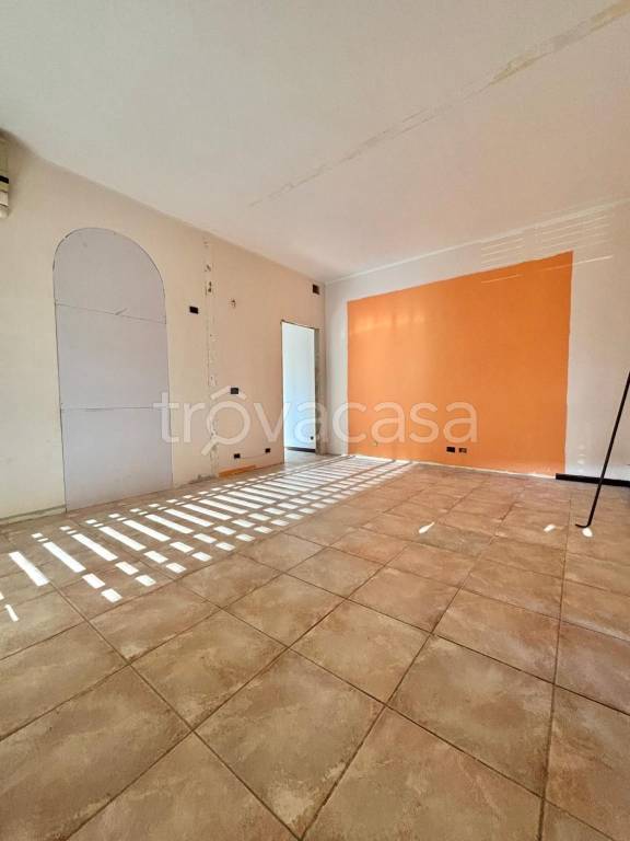 appartamento in vendita a Novara in zona Lumellogno