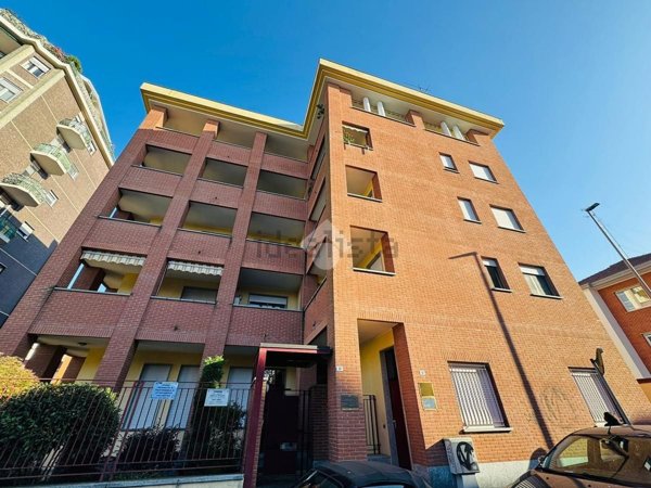 appartamento in vendita a Novara in zona zona Sacro Cuore