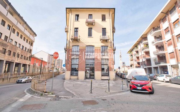negozio in vendita a Novara in zona zona Sant'Andrea - San Rocco