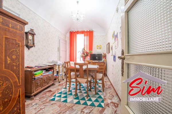 appartamento in vendita a Novara in zona Centro Città