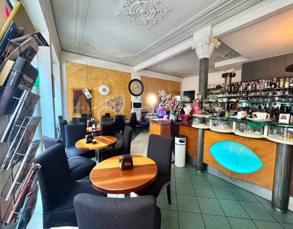 appartamento in vendita a Novara in zona Centro Città