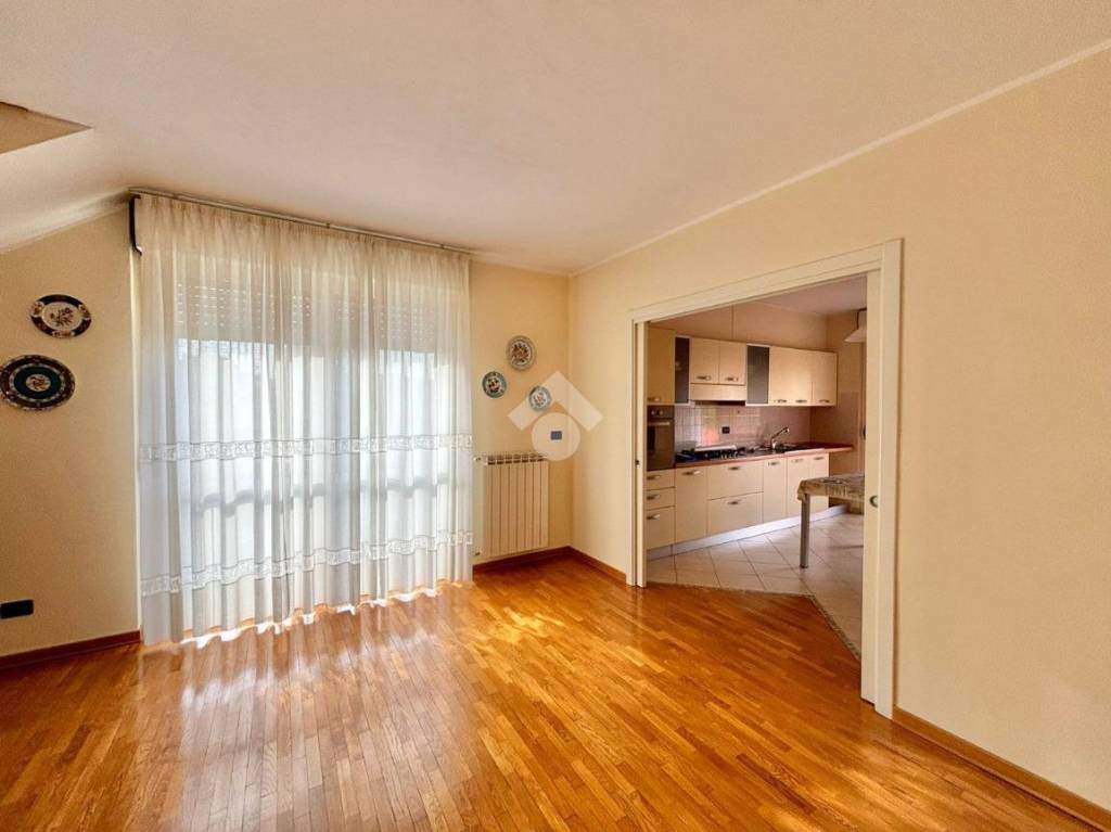 appartamento in vendita a Novara in zona zona Sant'Andrea - San Rocco