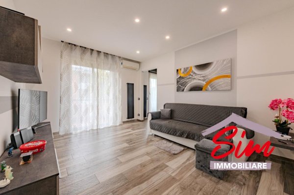 appartamento in vendita a Novara in zona zona Cittadella - Villaggio Dalmazia