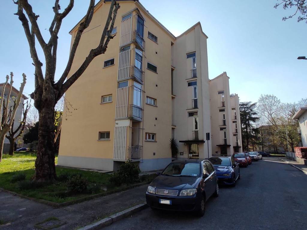appartamento in vendita a Novara in zona zona Cittadella - Villaggio Dalmazia