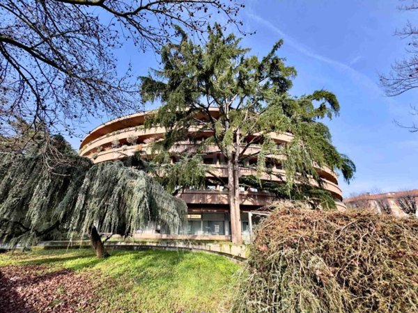 appartamento in vendita a Novara in zona Centro Città