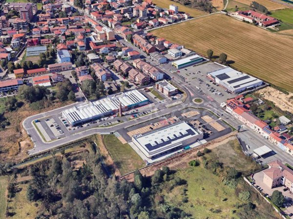 ufficio in vendita a Novara in zona zona Porta Mortara