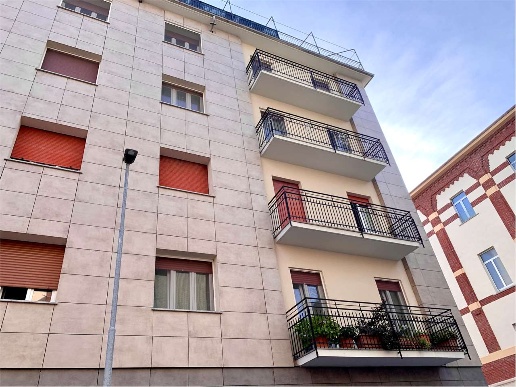 appartamento in vendita a Novara in zona Centro Città