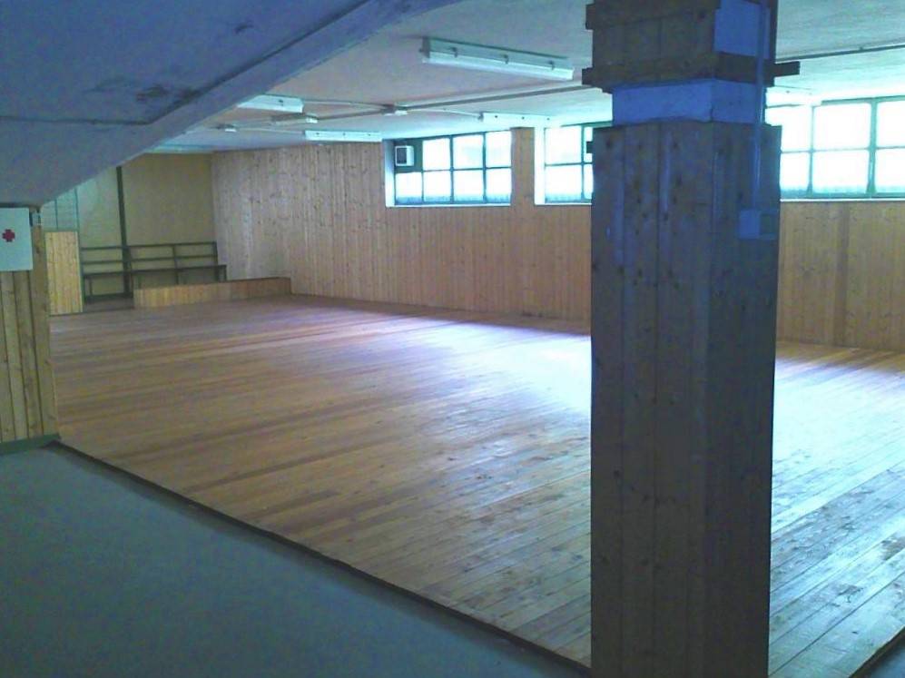 locale commerciale in vendita a Novara