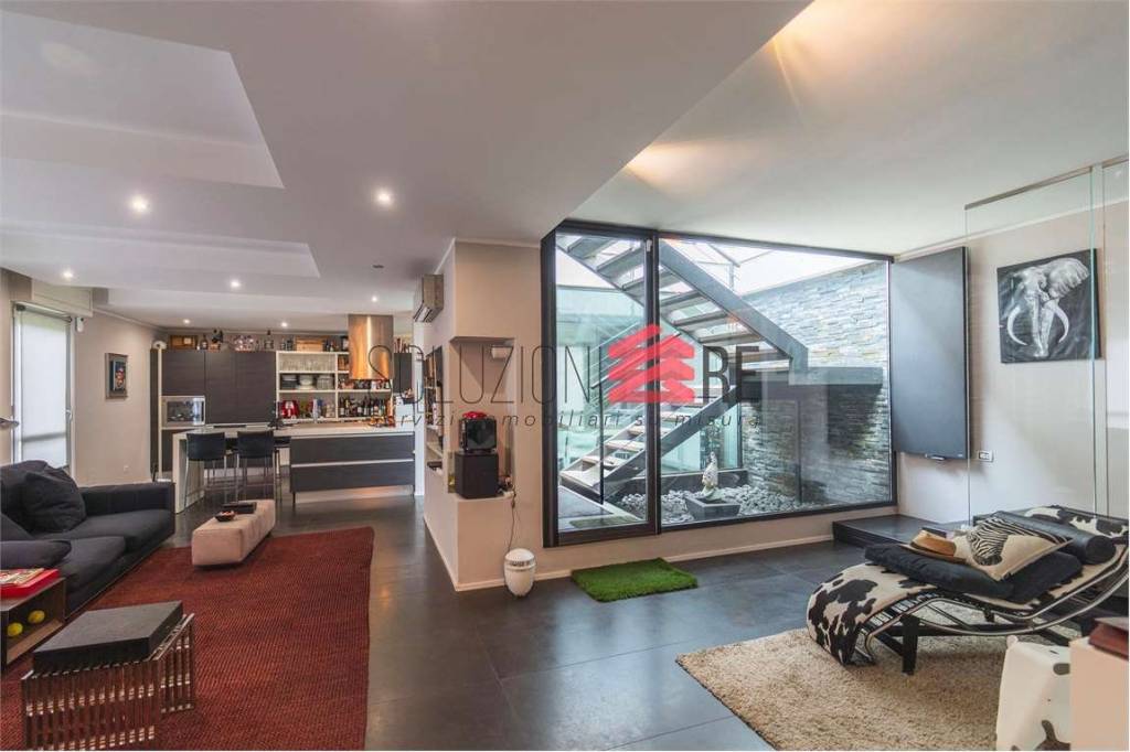 appartamento in vendita a Novara in zona Zona Santa Rita