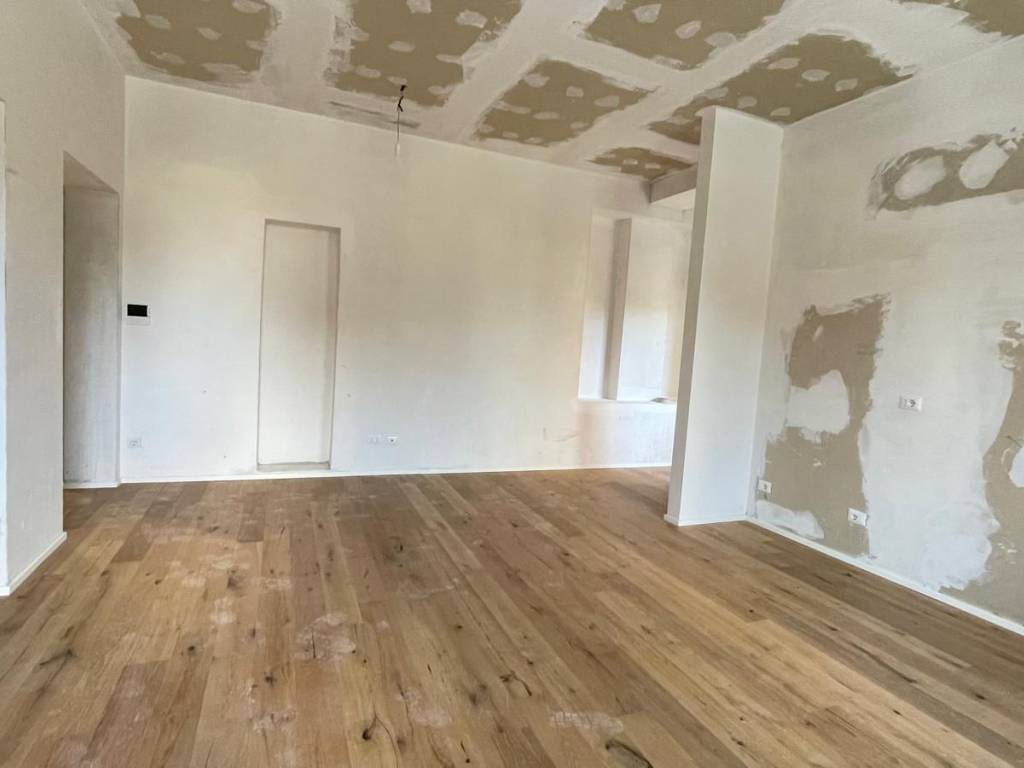 appartamento in vendita a Novara in zona Centro Città